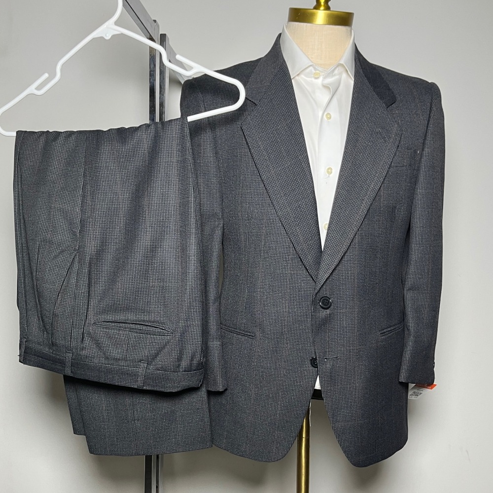 Pierre Cardin Suit Mens 38S 32x27 Grey Houndstooth Vintage 2-Button Wool USA